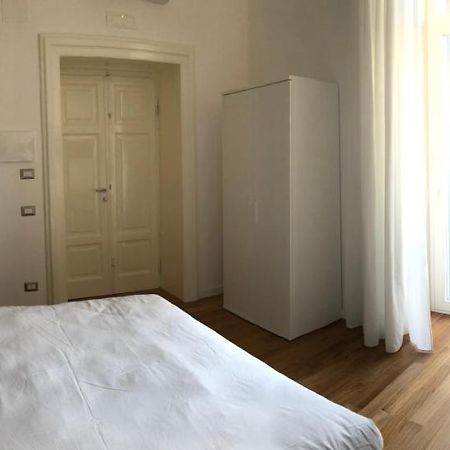 Lo Schiaccianoci B&B Taranto Exterior foto