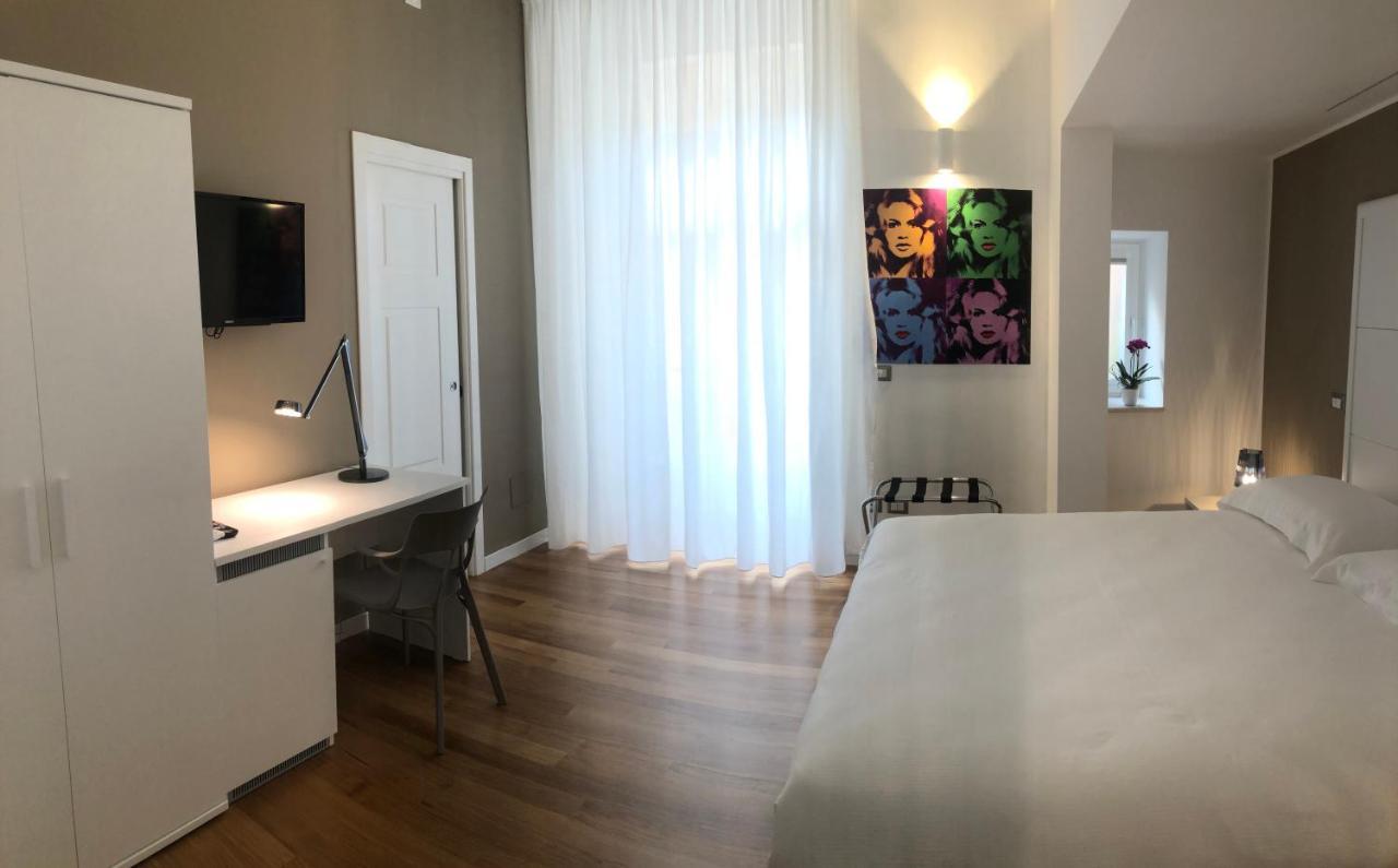 Lo Schiaccianoci B&B Taranto Exterior foto