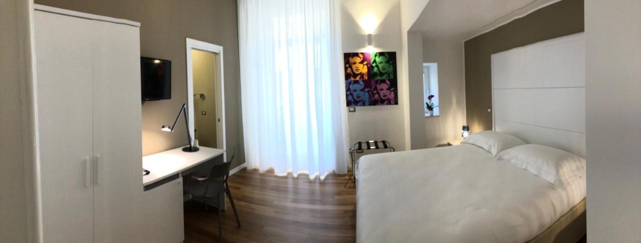 Lo Schiaccianoci B&B Taranto Exterior foto